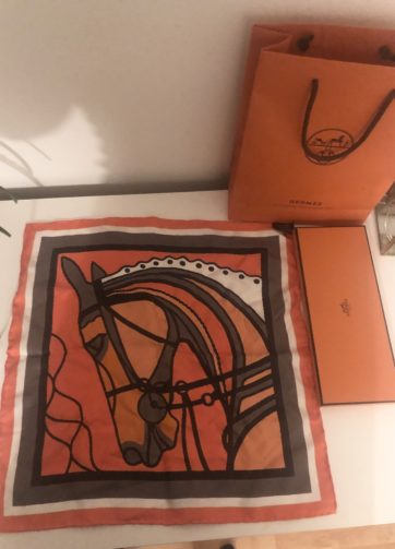 8D7CF703-82DA-4FD4-AA58-A78C56E5DF38