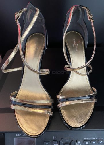 D1F4A49D-2F8C-4AD5-8AB8-ADDA30F7024B